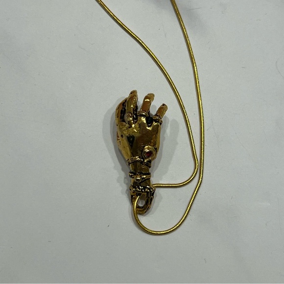 Vintage Fortune Teller’s Crystal Ball Necklace Hand Cradling Orb Pendant Withcy - Picture 5 of 5